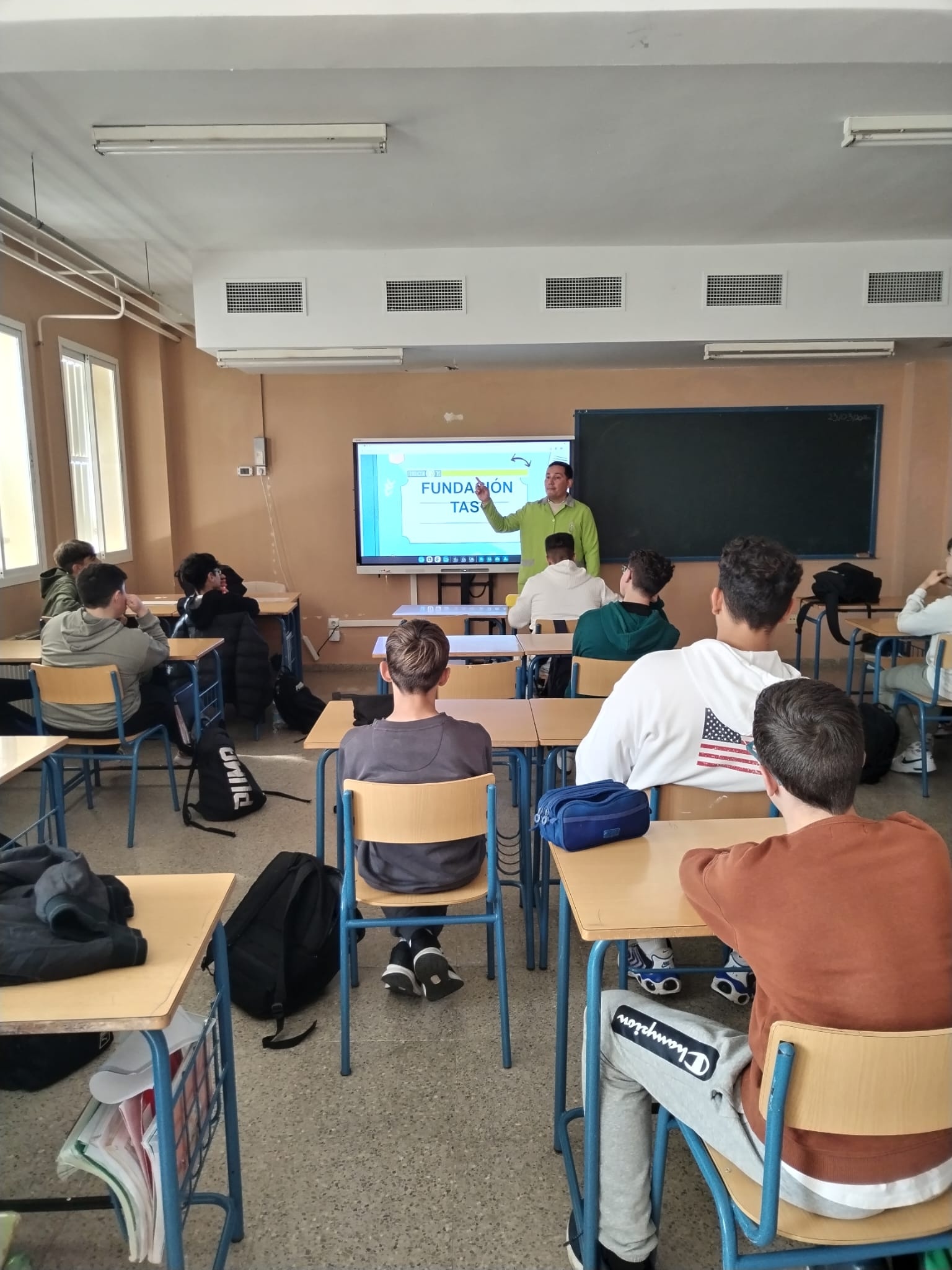 SENSIBILIZACIÓN DE LA DISCAPACIDAD EN IES