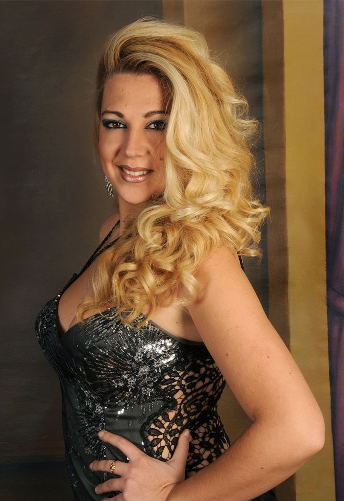 angelesmarinevento-702x1024